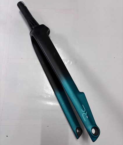 Fourche carbone bianchi - carbone,