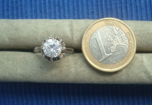 B36 bague solitaire ancienne - bague,