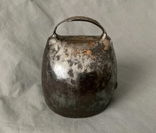 Cloche d’alpage en fer