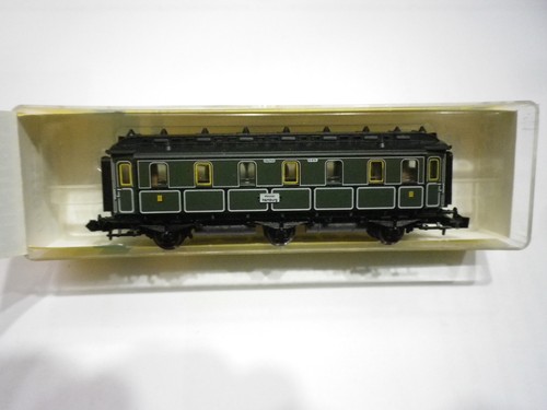 Minitrix 3161 fourgon - 51, 3