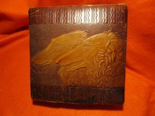 COLLECTION ! BOITE COFFRET A CIGARE ART DECO cuir et bois LES LEVRIERS