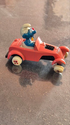 Voiture metal schtroumpf - voiture,