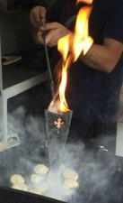 FLAMBADOU capucin, avec Croix OCCITANE du LANGUEDOC en découpe