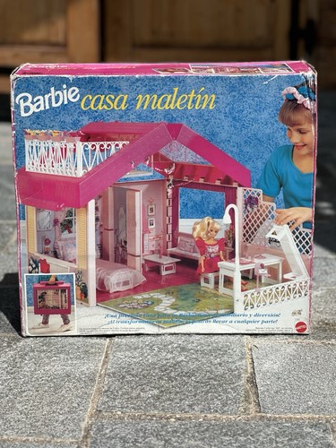 Barbie magic house fold fun - barbie,