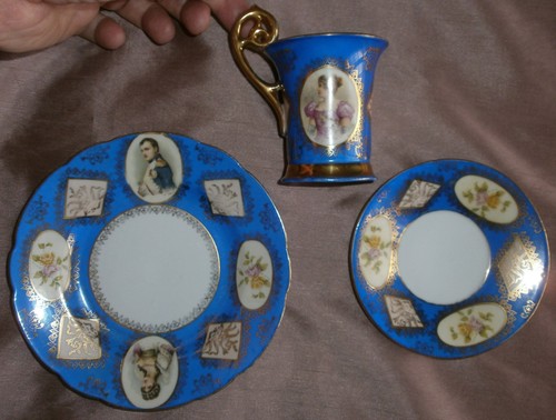 Tasse porcelaine polychrome - , "