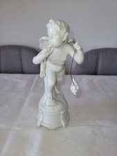 Figurine en porcelaine petit