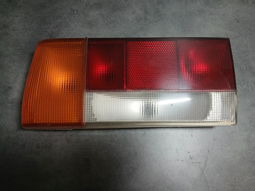 Feu arriere gauche peugeot 505 - gauche,