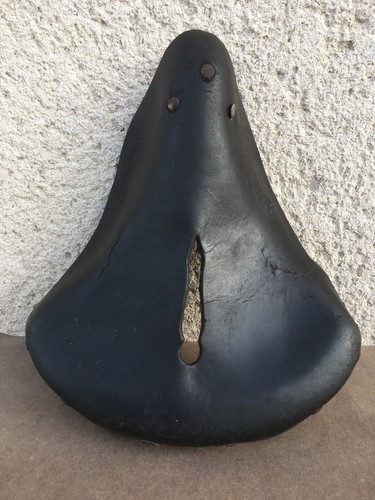 Ancien cuir selle - selle, /