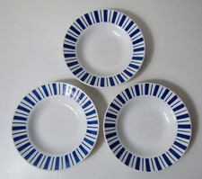 3 assiettes creuses faience