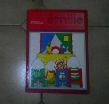 Domitille de PRESSENSE. Emilie et les marionnettes. Or et bleue. 1983. 