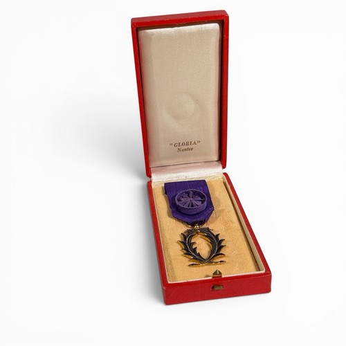 Médaille des palmes - des,