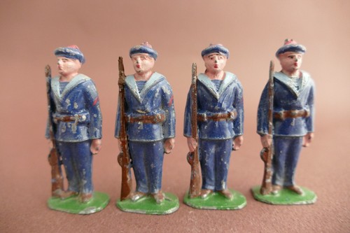 Soldat plomb creux - de,