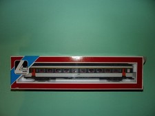 LIMA voiture voyageurs 1ière classe CORAIL 309184 (n°1bis)
