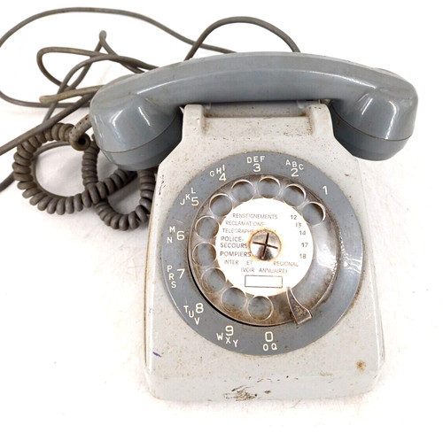 Ancien telephone cadran - a, gris