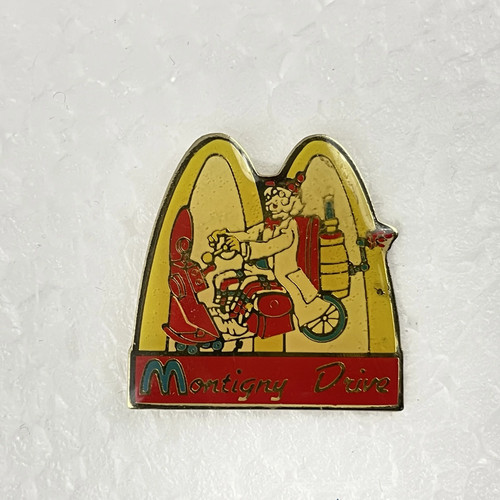 Pin mcdonald drive - pin's,