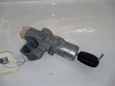 Serrure de direction Nissan X-Trail (T30) SUV 2.2 Di 4x4 (YD22ETi) 2003 D87008H97A