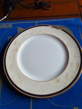 SERVICE EN PORCELAINE WEDGWOOD