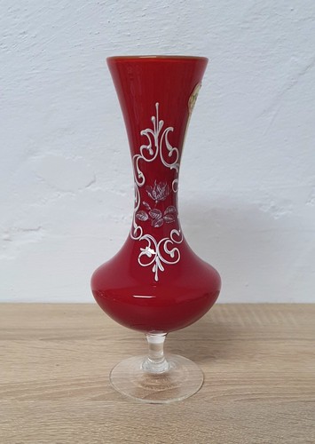 Vase vintage opaline