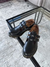 Dr. Martens Doc AirWair