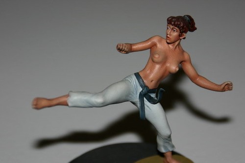 Figurine girl camille - figurine, 1/18