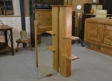 Etagère murale avec miroir orientable par Guillerme et Chambron Votre Maison