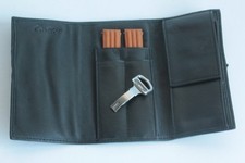 CARTIER Bracelet montre Roadster 19 mm + Étui de voyage cuir noir (59963)