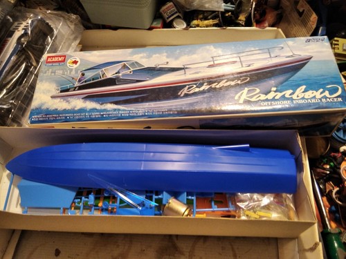 Academy bateau moteur - academy,