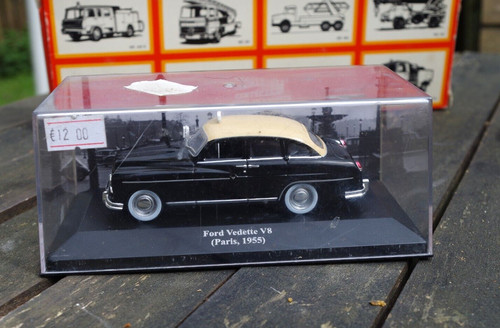 Ford vedette taxi paris - v8,