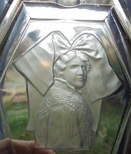 ANCIEN CENDRIER VIDE POCHE  VERRE MOULE PRESSE DECOR ALSACIENNE ART DECO N3439