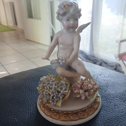 Statuette ange capodimonte - statuette,