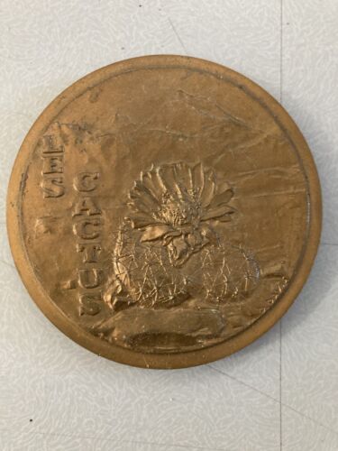 Very beautiful bronze medal - bronze,