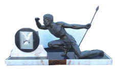 Sculpture homme athletique chasseur Roncourt pendule  d'époque Art Déco 1930