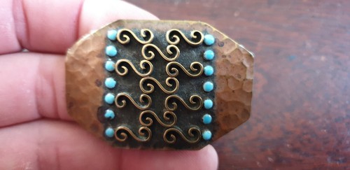 Broche jean hugis - hugis, bronze