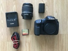 Reflex numérique Canon EOS 7D 18,0 mégapixels + nombre d'obturateurs EFS 18_55 -5734. état neuf