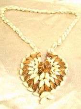 COLLIER TAHITI COQUILLAGE POLYNESIE VINTAGE ANNEE 1960