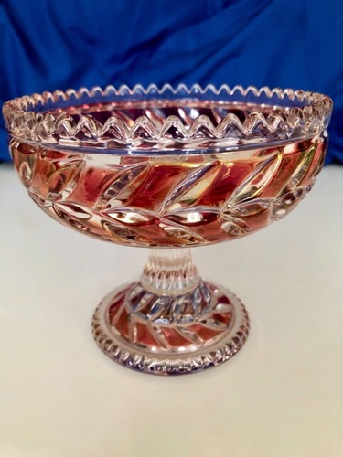 Coupe sur pied art déco - sur,