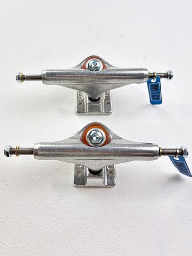 Set trucks skateboard mid - set,