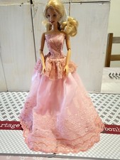 ROBE  pour poupée mannequin