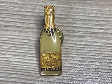 pins FREIXENET CARTA NEVADA