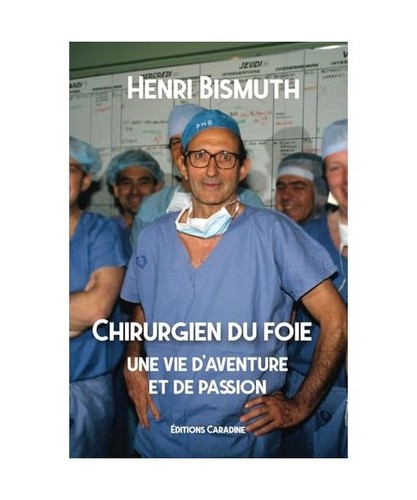 Chirurgien foie une - :,