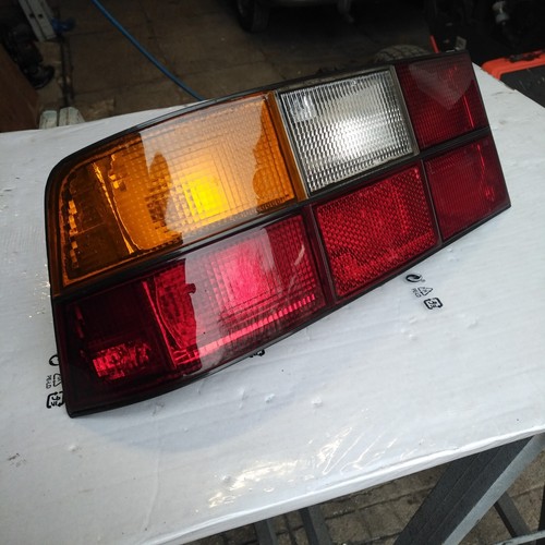 Porsche 924 944 feu - porsche, arrière