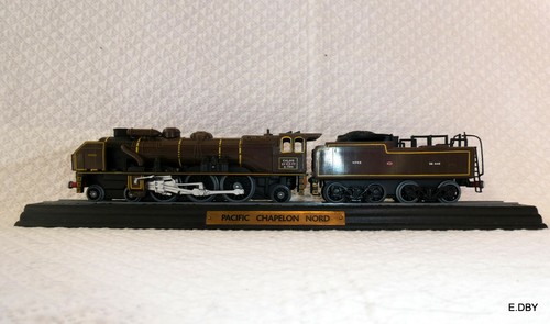 Modèle réduit locomotive - modèle,