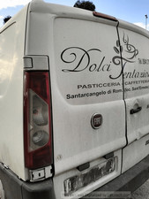 Porte-charge arrière. av