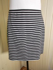 Jupe taille elastique coton devant rayé noir derriere vert MISS CAPTAIN TREND 42