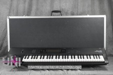 KORG 01/W Music Workstation