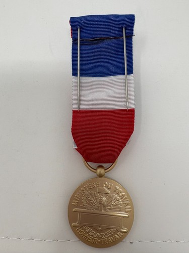 Médaille travail vermeil - du,