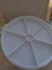 PLATEAU DE SERVICE / Appérifs   BEIGE  Tupperware