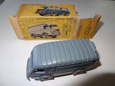 CIJ  CAMIONETTE RENAULT 1000 KGS ETAT NEUF AVEC BOITE EN MAUVAIS  ETAT