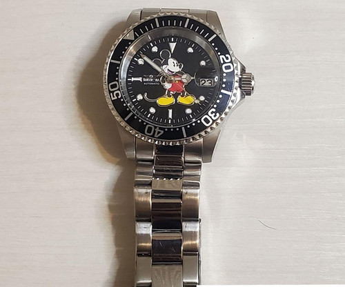 Montre homme invicta disney - montre,