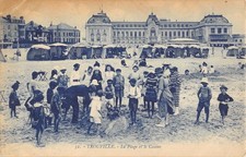 CPA 14 TROUVILLE / LA PLAGE ET